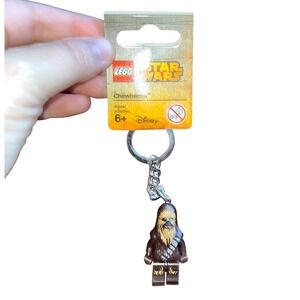 LEGO Star Wars Chewbacca Minifigure Keychain Ages 6 Plus Disney 853451